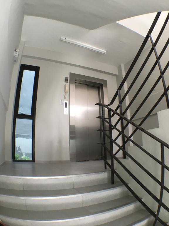 28 Place Bangkok Exterior photo